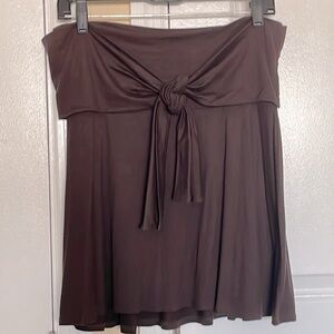 Susana Monaco brown sleeveless top with tie detail.  Size large.